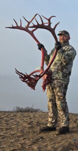 Central Canadian Barren Ground Caribou Hunt with Adventure Northwest