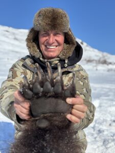 Barren Ground Grizzly Bear Hunts with Adventure Northwest